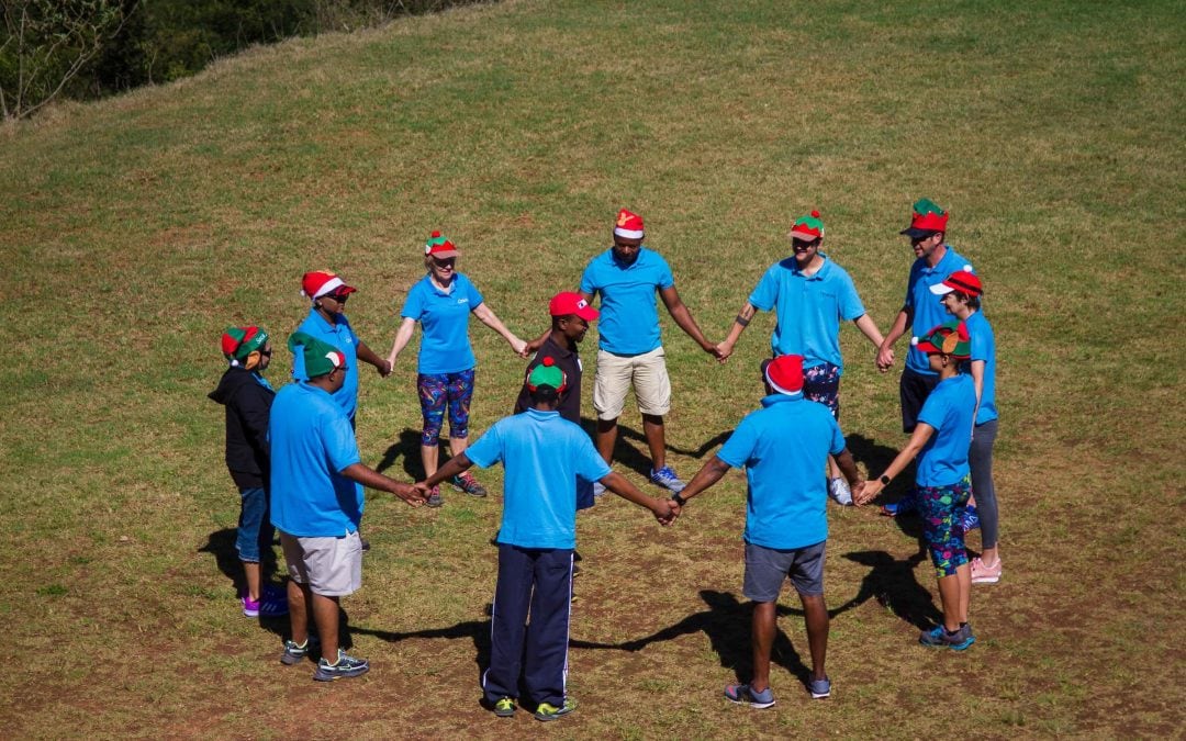 How Effective Are Team Building Activities for Large Groups?